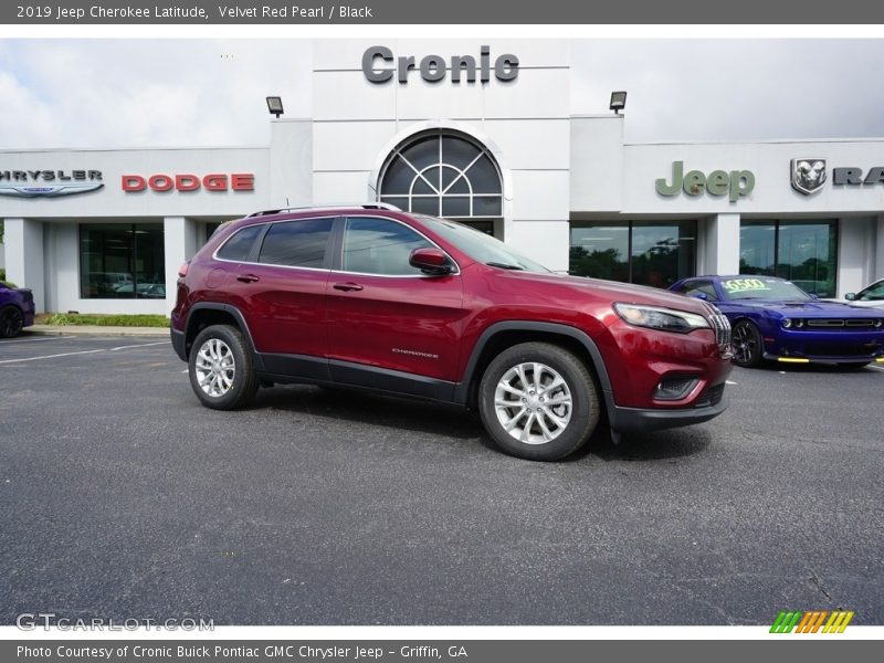 Velvet Red Pearl / Black 2019 Jeep Cherokee Latitude