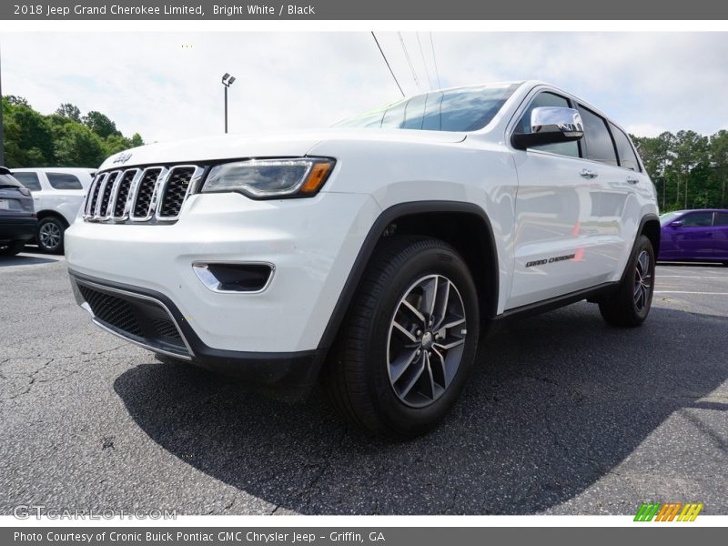 Bright White / Black 2018 Jeep Grand Cherokee Limited