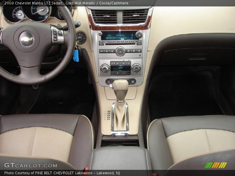 Gold Mist Metallic / Cocoa/Cashmere 2009 Chevrolet Malibu LTZ Sedan