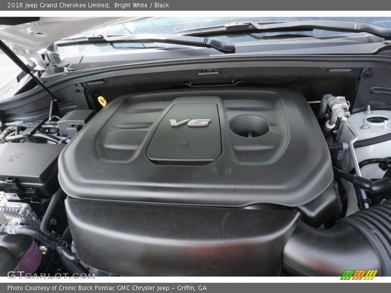 Bright White / Black 2018 Jeep Grand Cherokee Limited