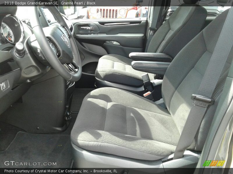 Granite Pearl / Black 2018 Dodge Grand Caravan SE