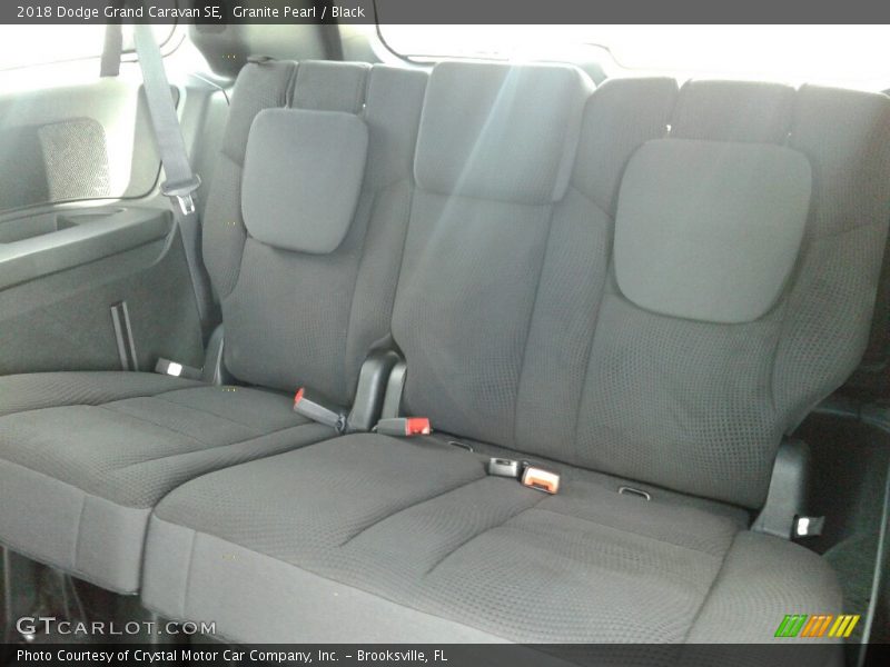 Granite Pearl / Black 2018 Dodge Grand Caravan SE