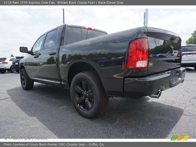 Brilliant Black Crystal Pearl / Black/Diesel Gray 2018 Ram 1500 Express Crew Cab