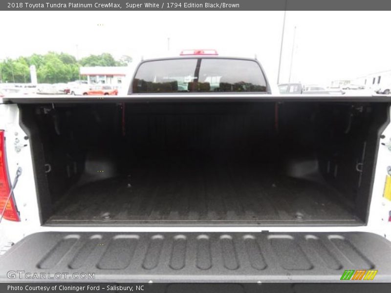 Super White / 1794 Edition Black/Brown 2018 Toyota Tundra Platinum CrewMax