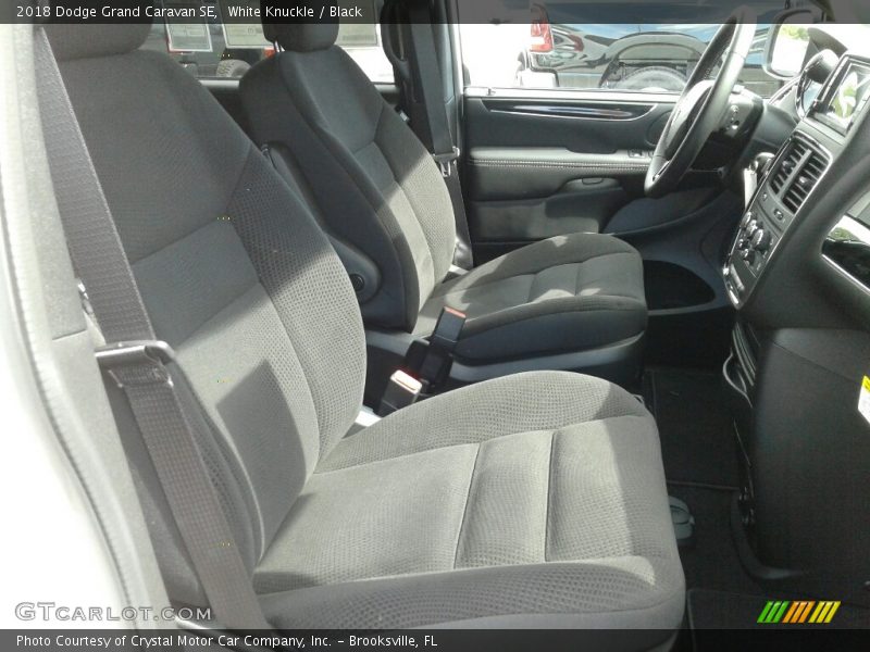 White Knuckle / Black 2018 Dodge Grand Caravan SE
