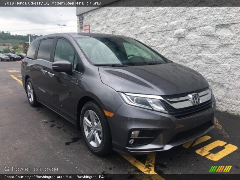 Front 3/4 View of 2019 Odyssey EX