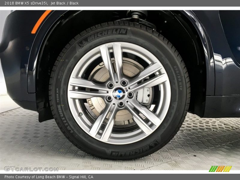 Jet Black / Black 2018 BMW X5 sDrive35i