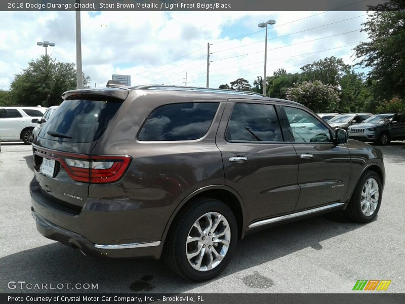 Stout Brown Metallic / Light Frost Beige/Black 2018 Dodge Durango Citadel