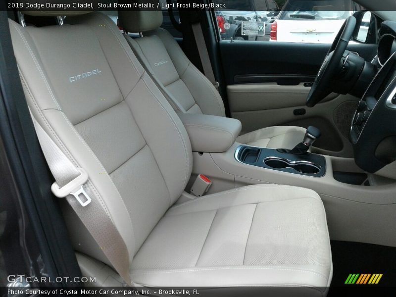 Stout Brown Metallic / Light Frost Beige/Black 2018 Dodge Durango Citadel