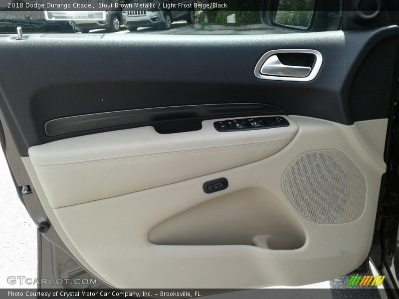 Stout Brown Metallic / Light Frost Beige/Black 2018 Dodge Durango Citadel