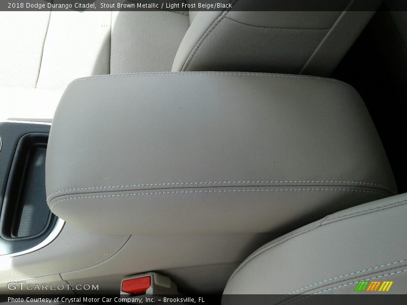 Stout Brown Metallic / Light Frost Beige/Black 2018 Dodge Durango Citadel