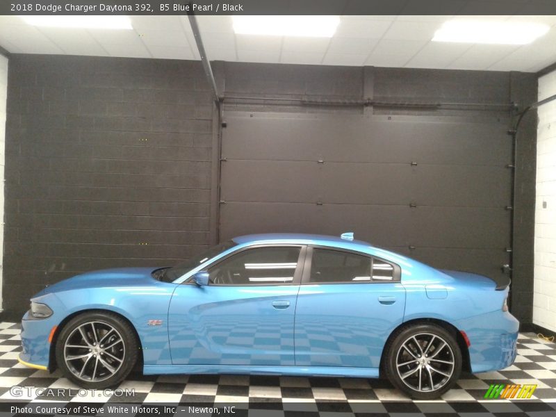 B5 Blue Pearl / Black 2018 Dodge Charger Daytona 392