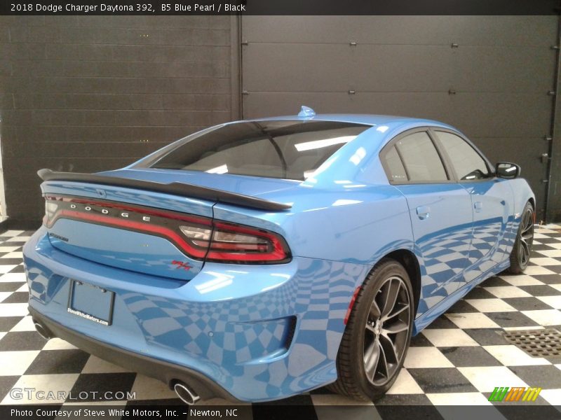 B5 Blue Pearl / Black 2018 Dodge Charger Daytona 392