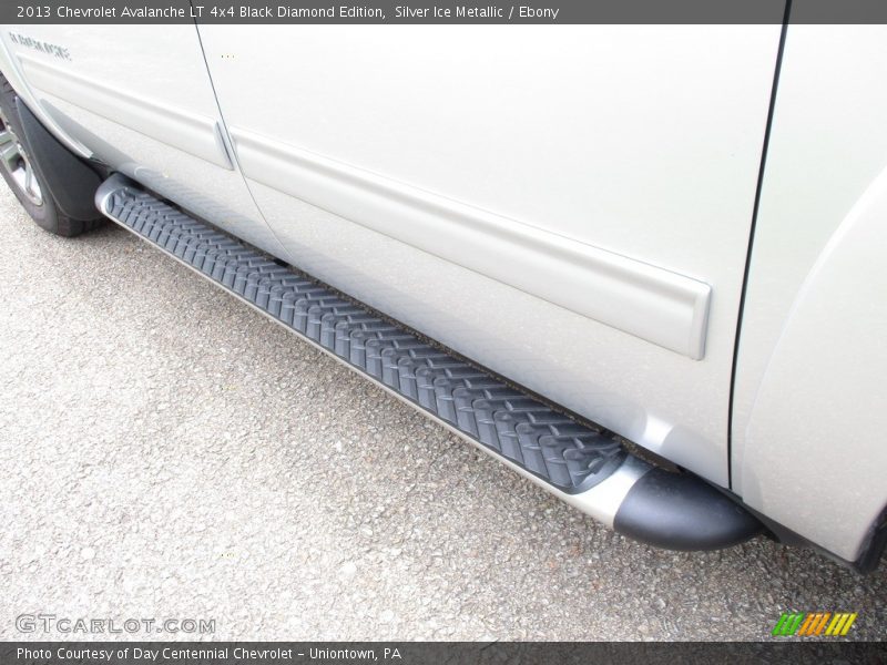 Silver Ice Metallic / Ebony 2013 Chevrolet Avalanche LT 4x4 Black Diamond Edition
