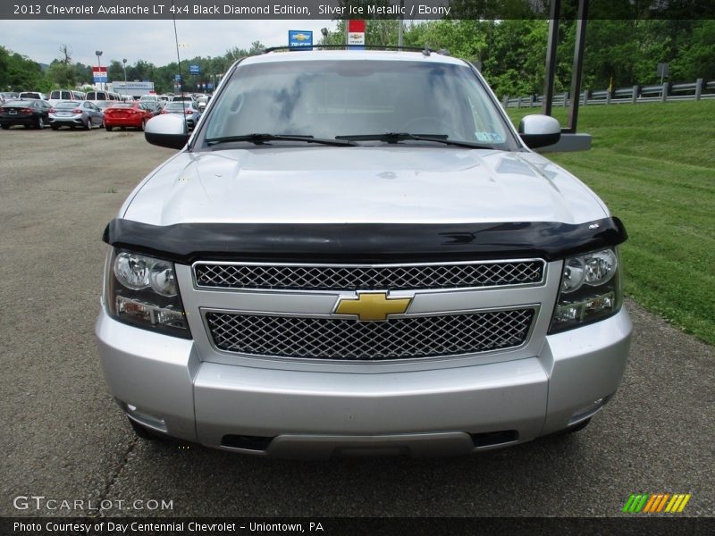 Silver Ice Metallic / Ebony 2013 Chevrolet Avalanche LT 4x4 Black Diamond Edition