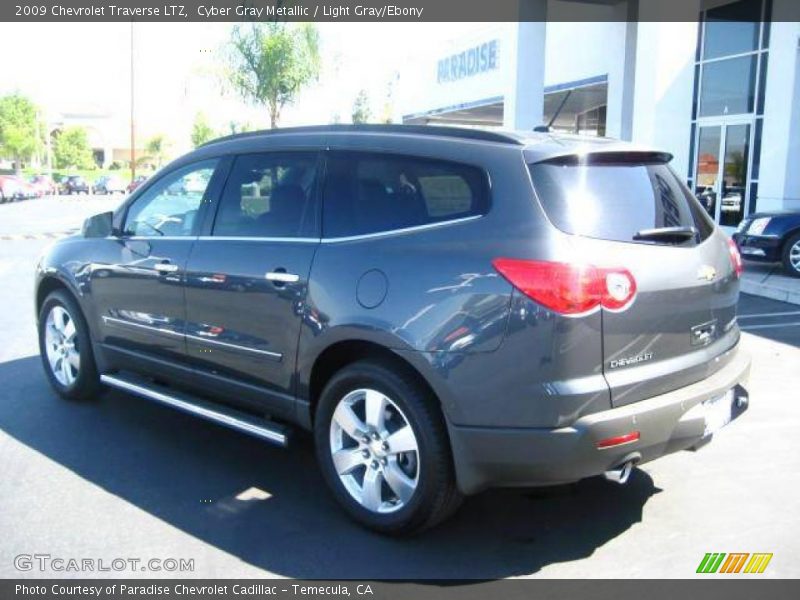 Cyber Gray Metallic / Light Gray/Ebony 2009 Chevrolet Traverse LTZ