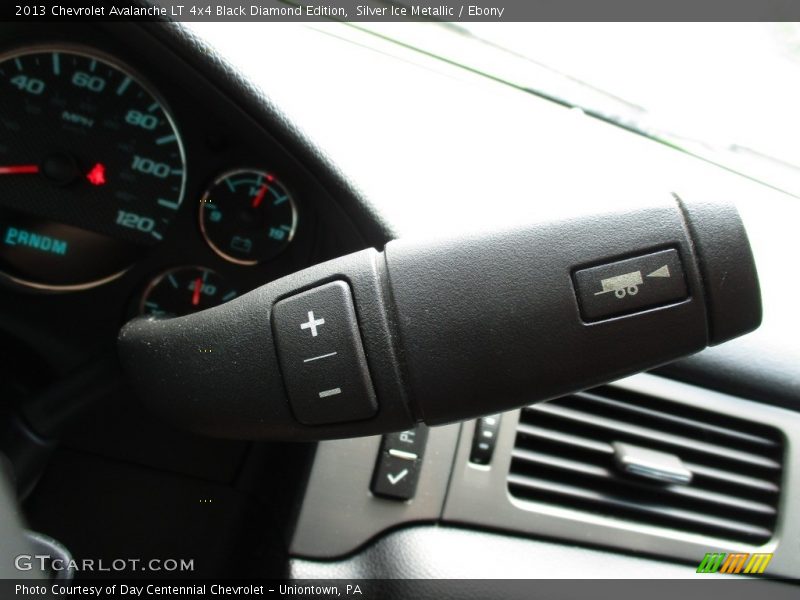 Silver Ice Metallic / Ebony 2013 Chevrolet Avalanche LT 4x4 Black Diamond Edition