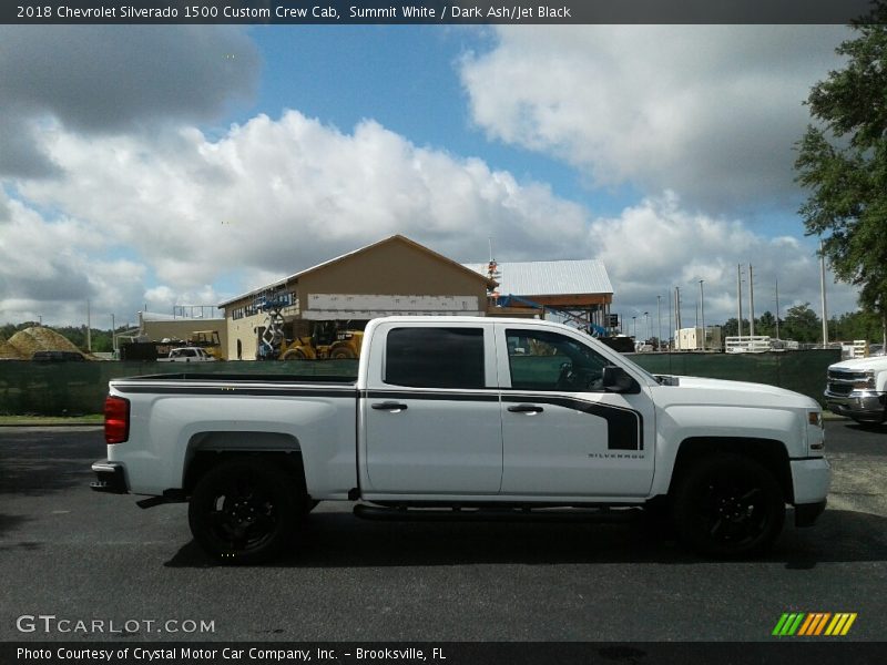Summit White / Dark Ash/Jet Black 2018 Chevrolet Silverado 1500 Custom Crew Cab