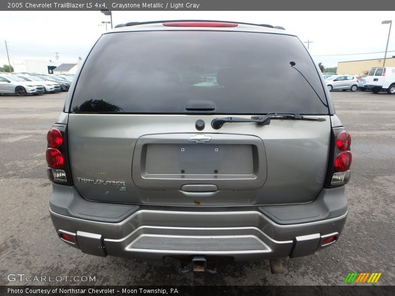 Graystone Metallic / Light Gray 2005 Chevrolet TrailBlazer LS 4x4