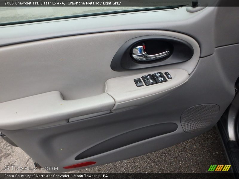 Graystone Metallic / Light Gray 2005 Chevrolet TrailBlazer LS 4x4