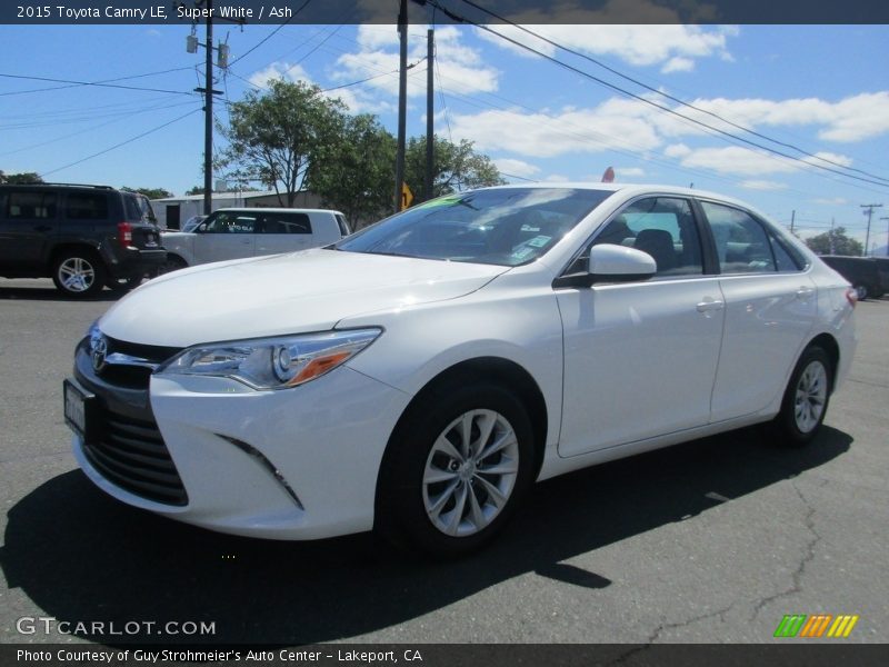 Super White / Ash 2015 Toyota Camry LE