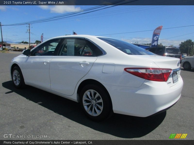 Super White / Ash 2015 Toyota Camry LE