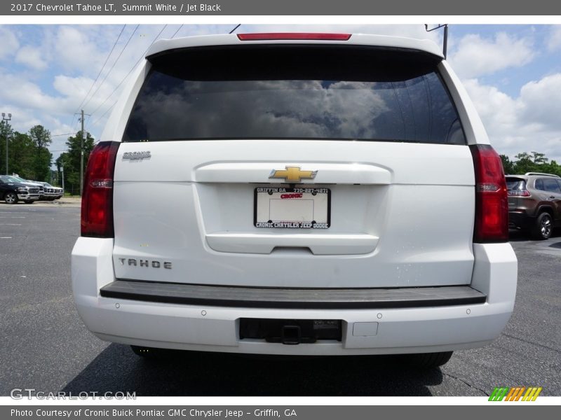 Summit White / Jet Black 2017 Chevrolet Tahoe LT