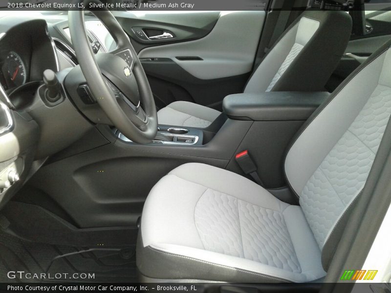 Silver Ice Metallic / Medium Ash Gray 2018 Chevrolet Equinox LS