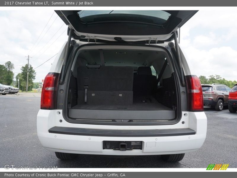 Summit White / Jet Black 2017 Chevrolet Tahoe LT