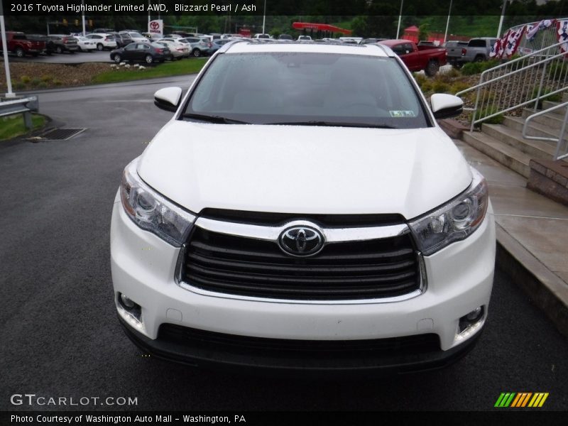 Blizzard Pearl / Ash 2016 Toyota Highlander Limited AWD