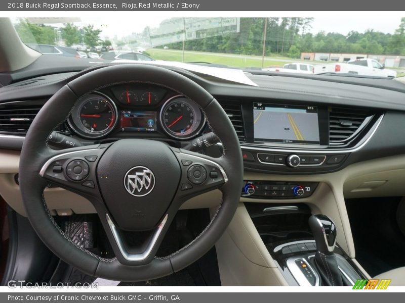 Rioja Red Metallic / Ebony 2018 Buick Regal Sportback Essence