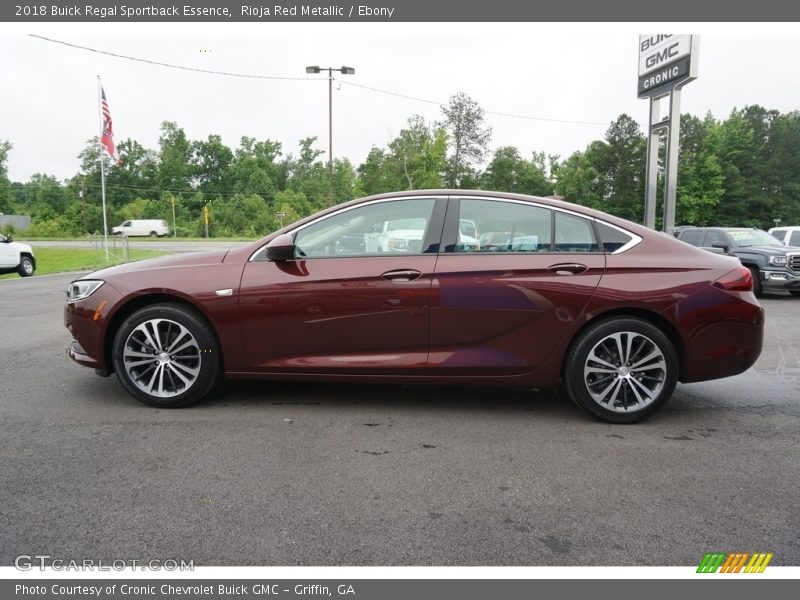 Rioja Red Metallic / Ebony 2018 Buick Regal Sportback Essence