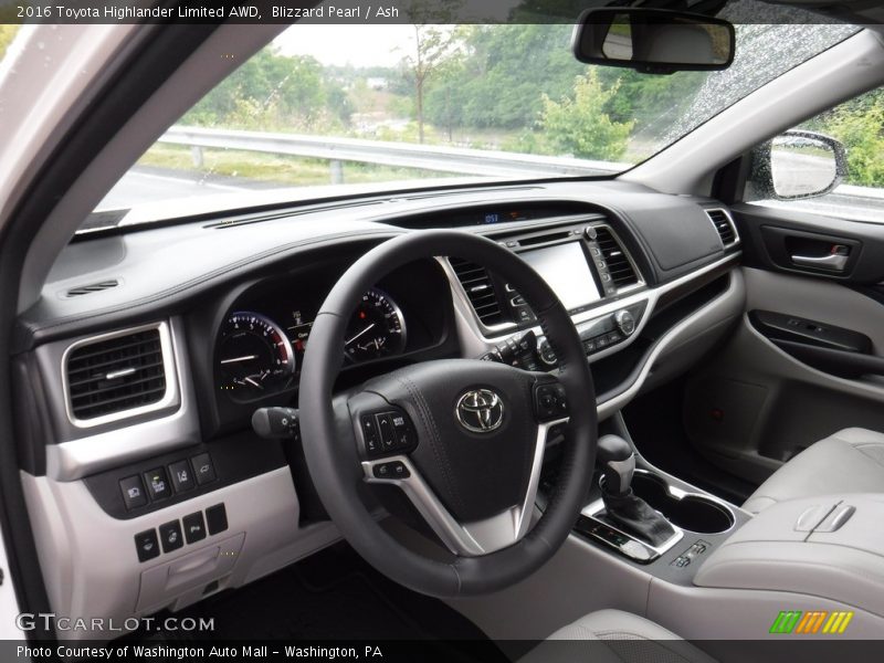 Blizzard Pearl / Ash 2016 Toyota Highlander Limited AWD