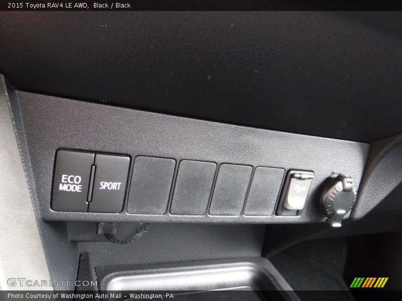 Black / Black 2015 Toyota RAV4 LE AWD