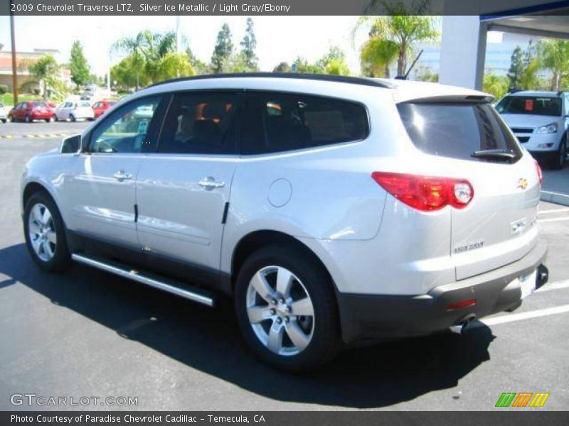 Silver Ice Metallic / Light Gray/Ebony 2009 Chevrolet Traverse LTZ