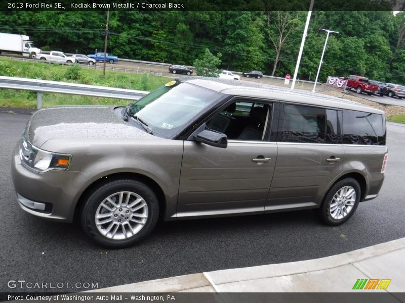 Kodiak Brown Metallic / Charcoal Black 2013 Ford Flex SEL