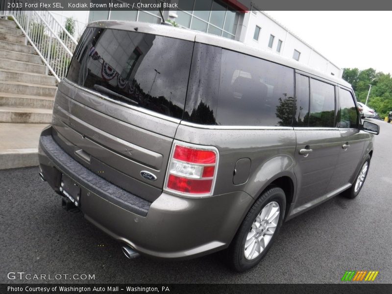 Kodiak Brown Metallic / Charcoal Black 2013 Ford Flex SEL