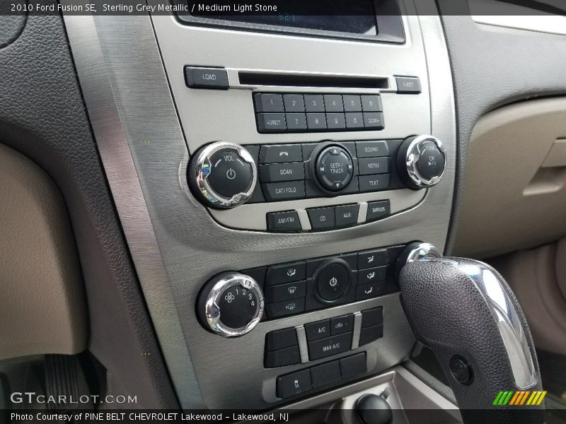 Sterling Grey Metallic / Medium Light Stone 2010 Ford Fusion SE