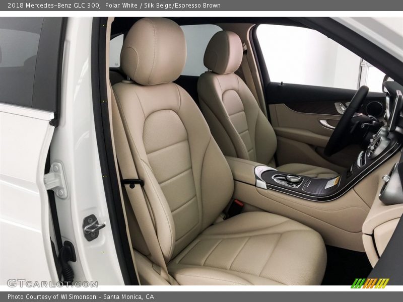 Polar White / Silk Beige/Espresso Brown 2018 Mercedes-Benz GLC 300