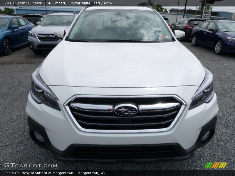 Crystal White Pearl / Ivory 2018 Subaru Outback 3.6R Limited
