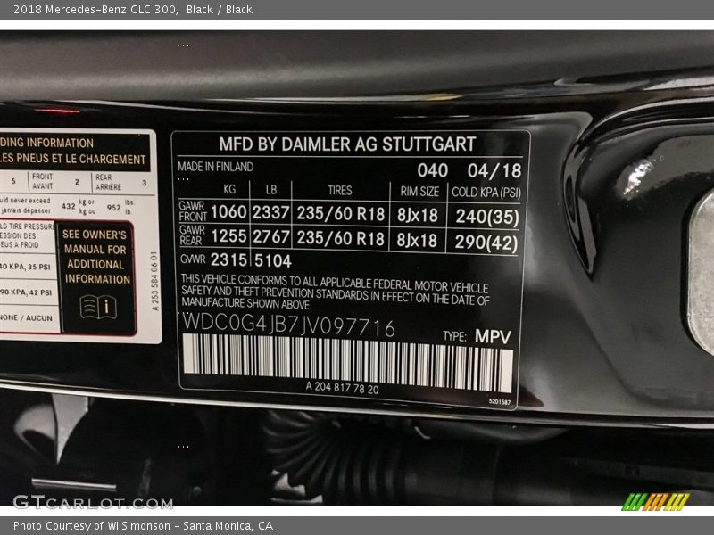 Black / Black 2018 Mercedes-Benz GLC 300