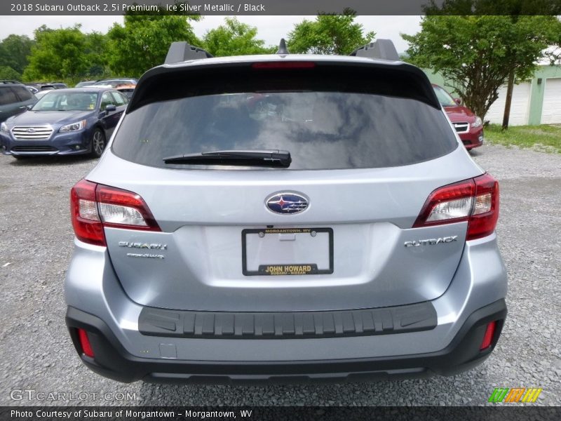 Ice Silver Metallic / Black 2018 Subaru Outback 2.5i Premium