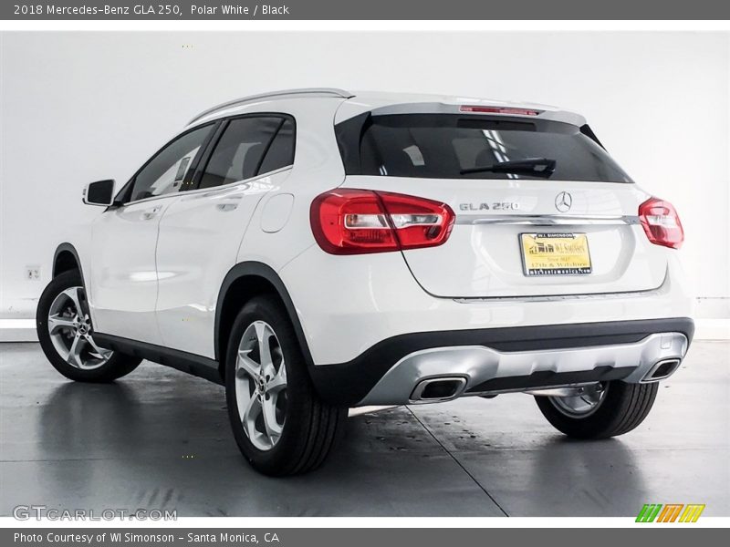 Polar White / Black 2018 Mercedes-Benz GLA 250