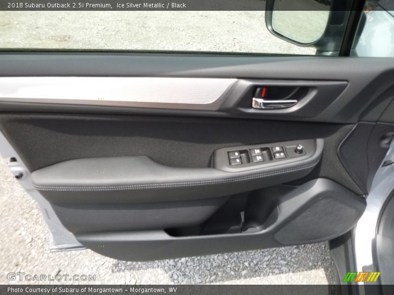 Ice Silver Metallic / Black 2018 Subaru Outback 2.5i Premium