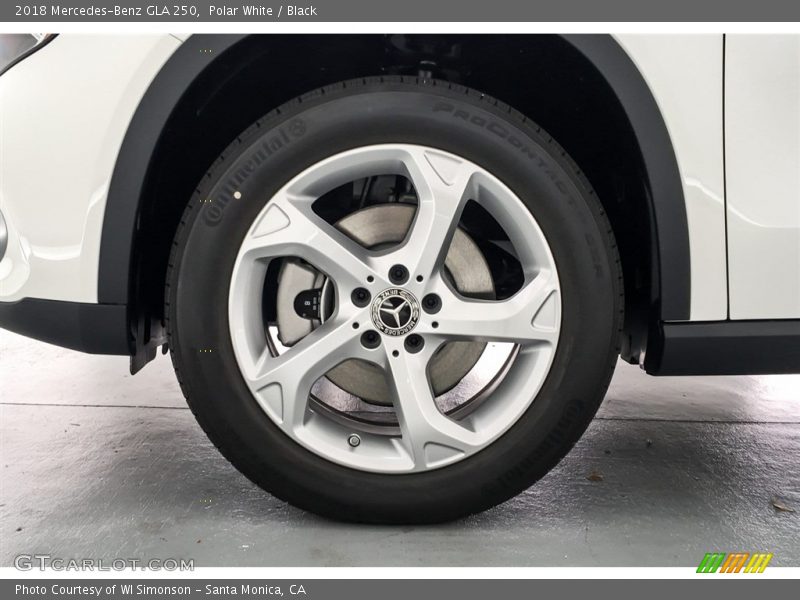 Polar White / Black 2018 Mercedes-Benz GLA 250