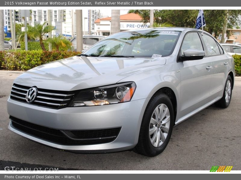 Reflex Silver Metallic / Titan Black 2015 Volkswagen Passat Wolfsburg Edition Sedan