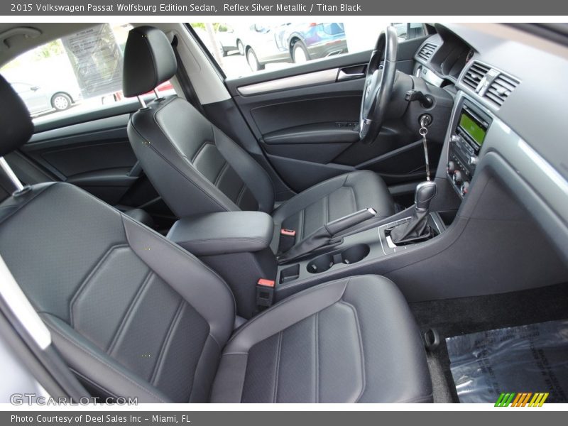 Reflex Silver Metallic / Titan Black 2015 Volkswagen Passat Wolfsburg Edition Sedan
