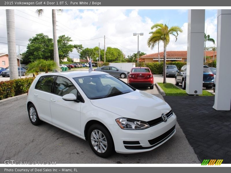 Pure White / Beige 2015 Volkswagen Golf 4 Door 1.8T S