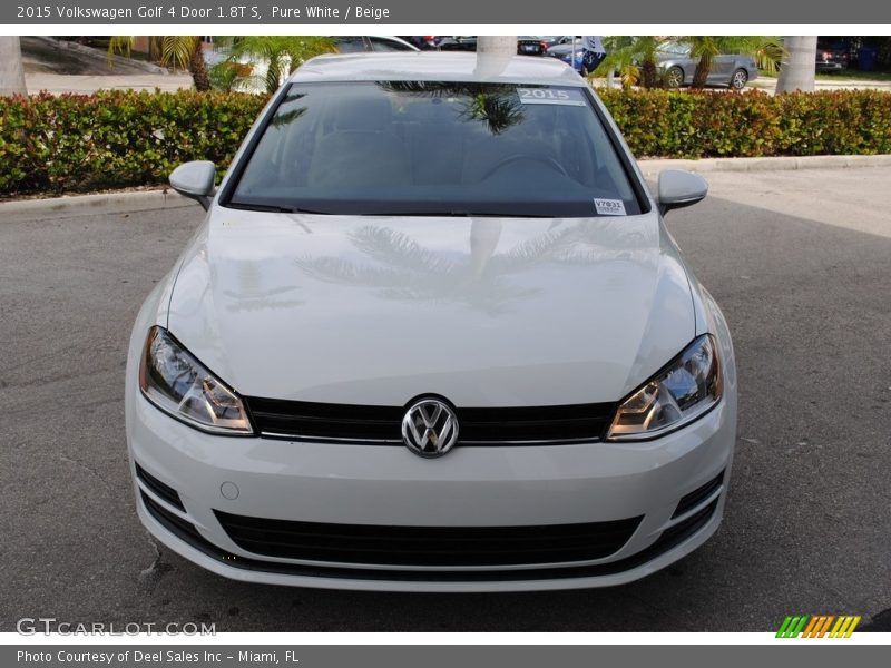 Pure White / Beige 2015 Volkswagen Golf 4 Door 1.8T S