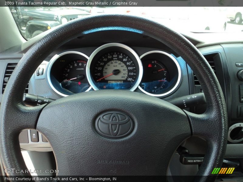 Magnetic Gray Metallic / Graphite Gray 2009 Toyota Tacoma Regular Cab